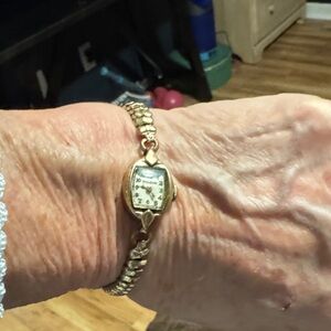 Vintage Elegant Gold BULOVA Women's Watch